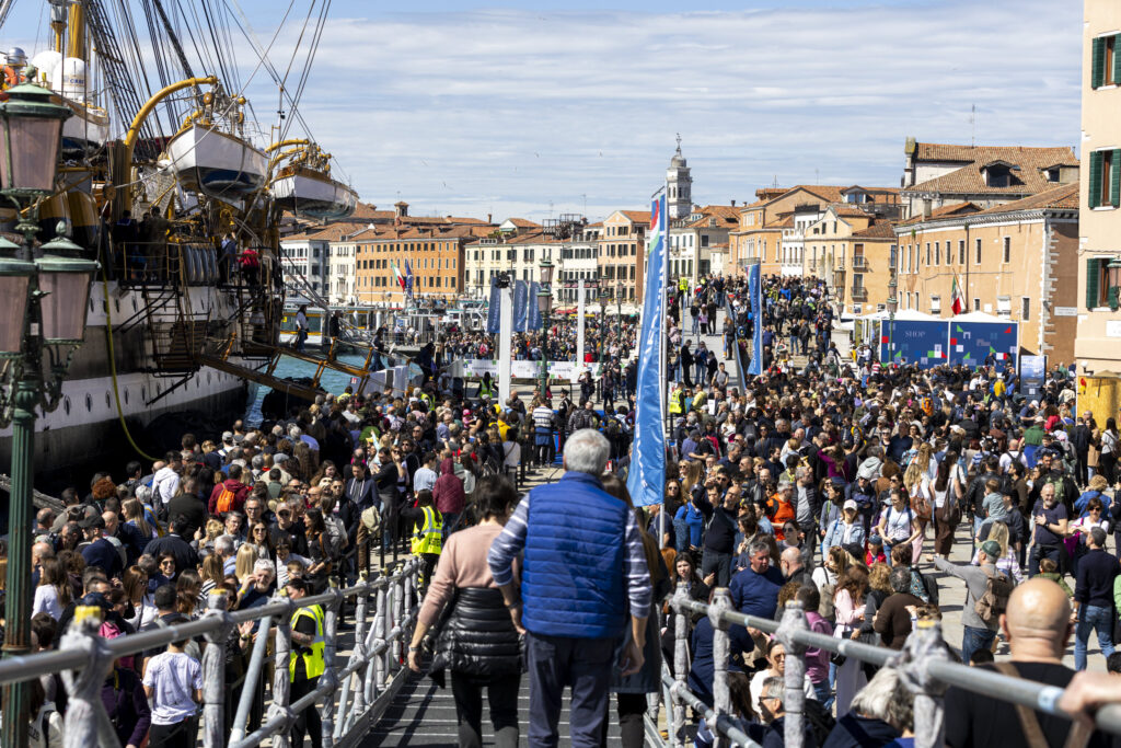 Visitatori Villaggio IN Italia - Venezia